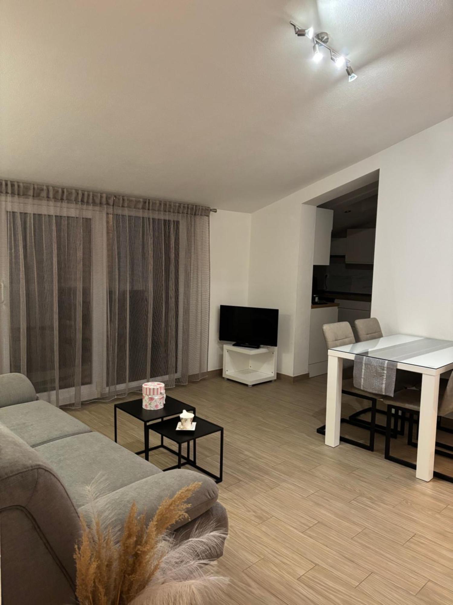 Apartman Sunny Vacay Kaštela Exterior foto